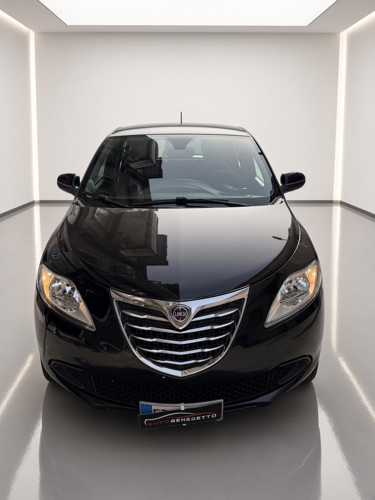 Lancia Ypsilon 1.3 MJT 95 CV S&S Gold 2013