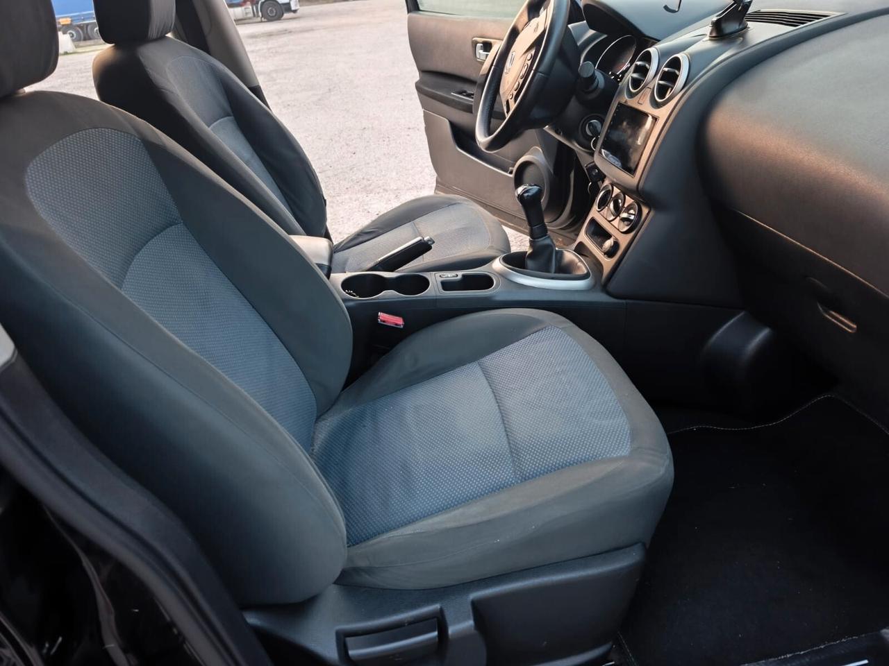 Nissan Qashqai 2013----1.6 Benzina GPL