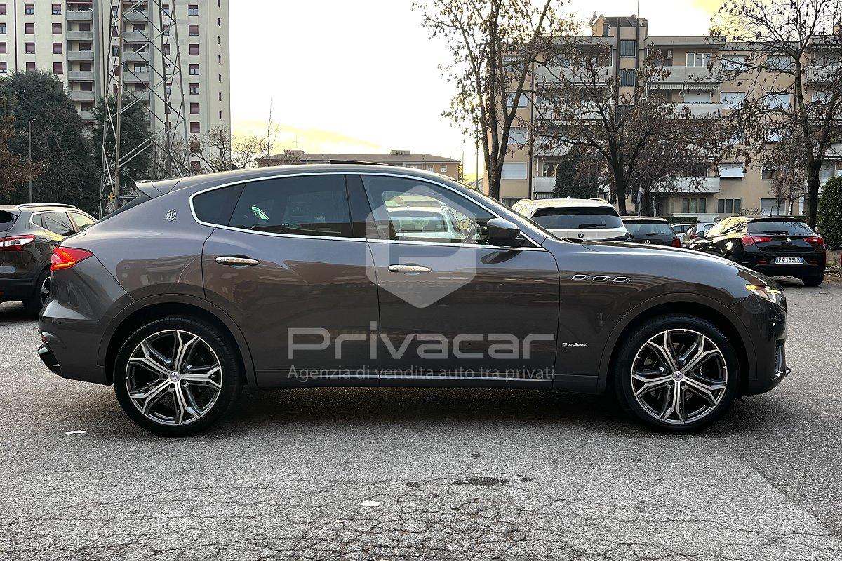 MASERATI Levante V6 Diesel 275 CV AWD Gransport