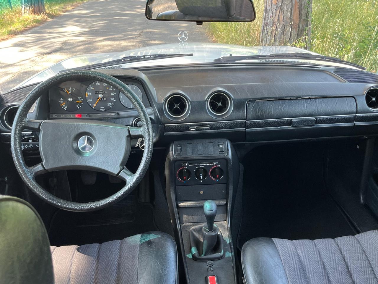 Mercedes benz 200 E w123 - Motore NUOVO