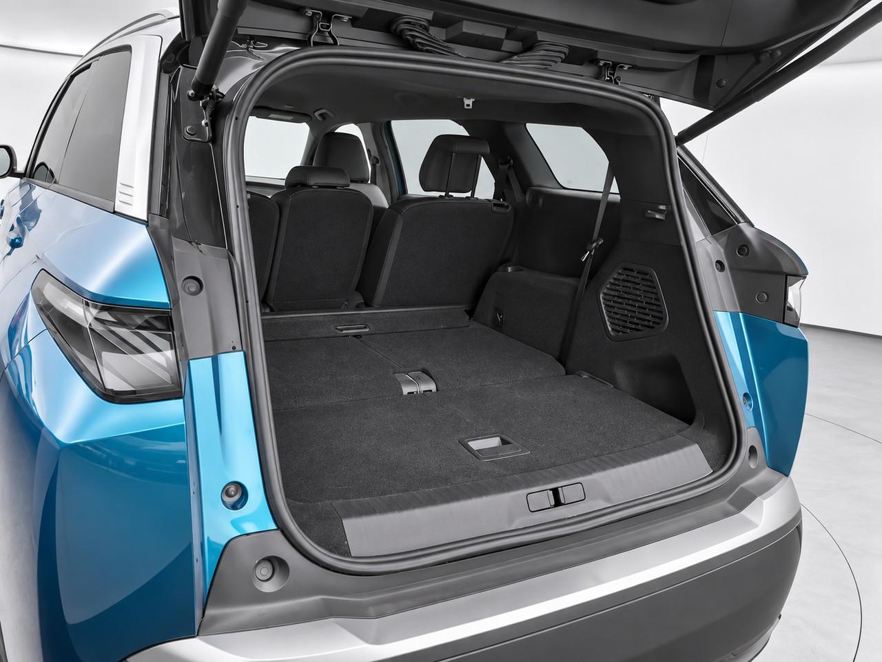 PEUGEOT 5008 III 2024 - Nuovo 5008 Hybrid 136 e-DCS6 GT