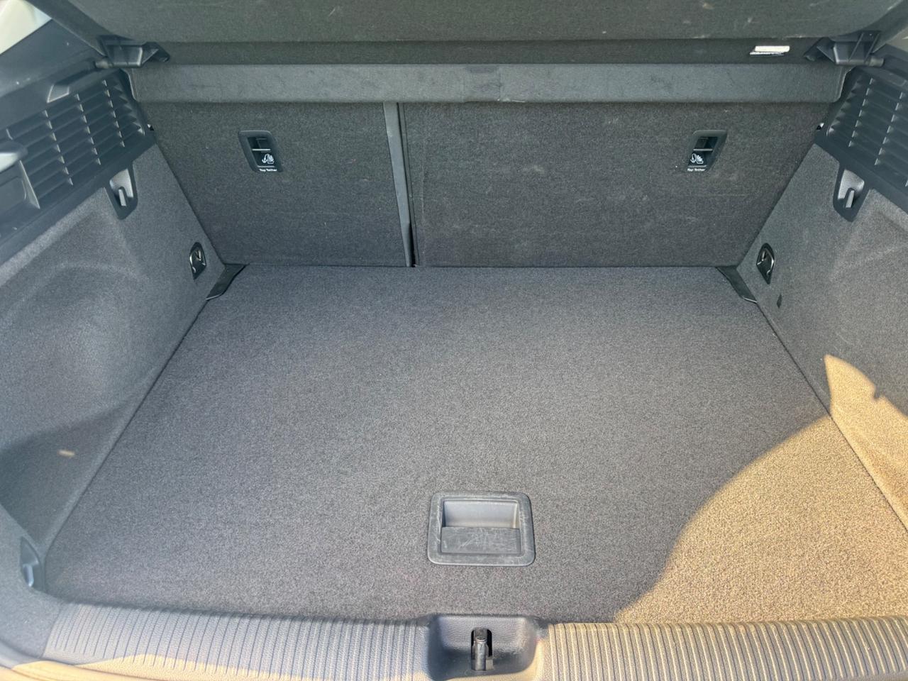 Audi Q2 30 TDI S tronic line Edition