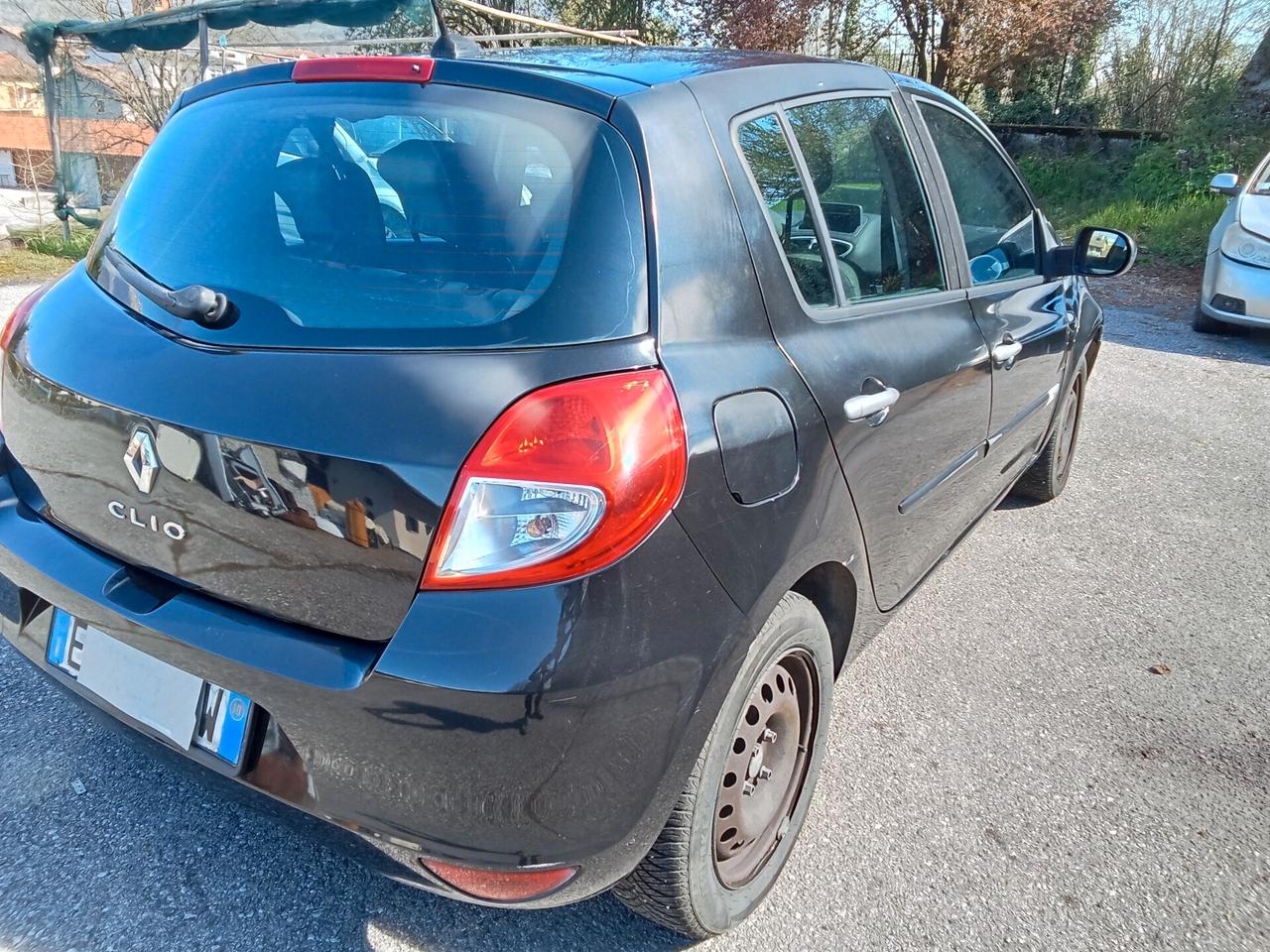 Renault Clio 1.2 16V 5 porte GPL Dynamique