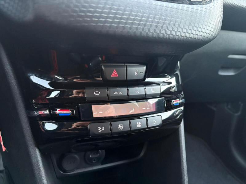 Peugeot 2008 1.6 bluehdi Gt Line 100cv OK NEOPATENTATI
