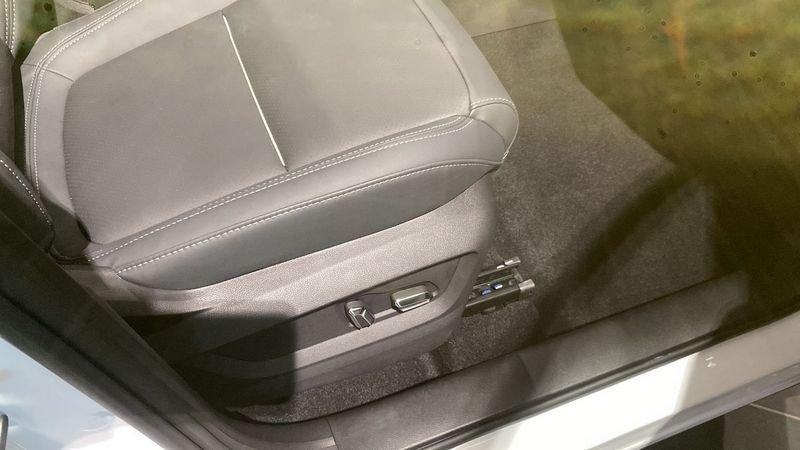 DR AUTOMOBILES dr 6.0 1.6 T-GDI DCT Bi-Fuel GPL