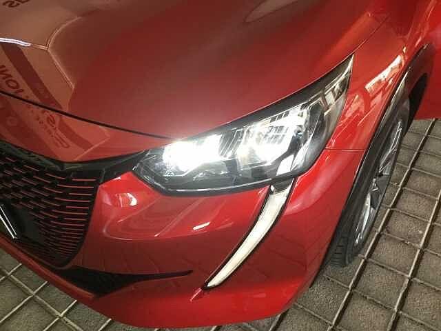 Peugeot 208 Allure Pack 136 CV - Usata