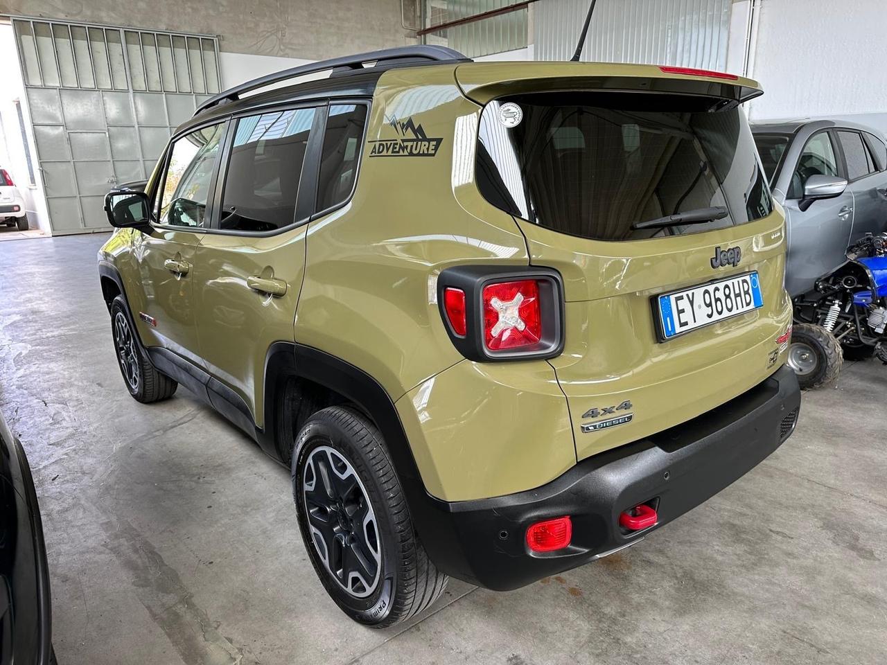 Jeep Renegade 2.0 Mjt 170CV 4WD Active Drive Low Trailhawk