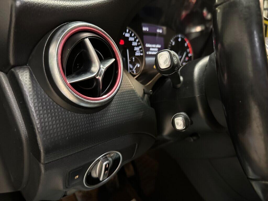 Mercedes-benz A 180 CDI Premium