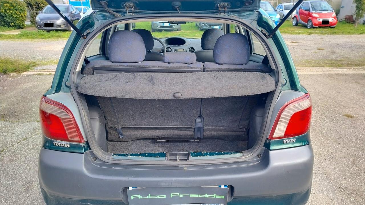 Toyota Yaris 1.0 5 Porte Adatta anche a neopatentati