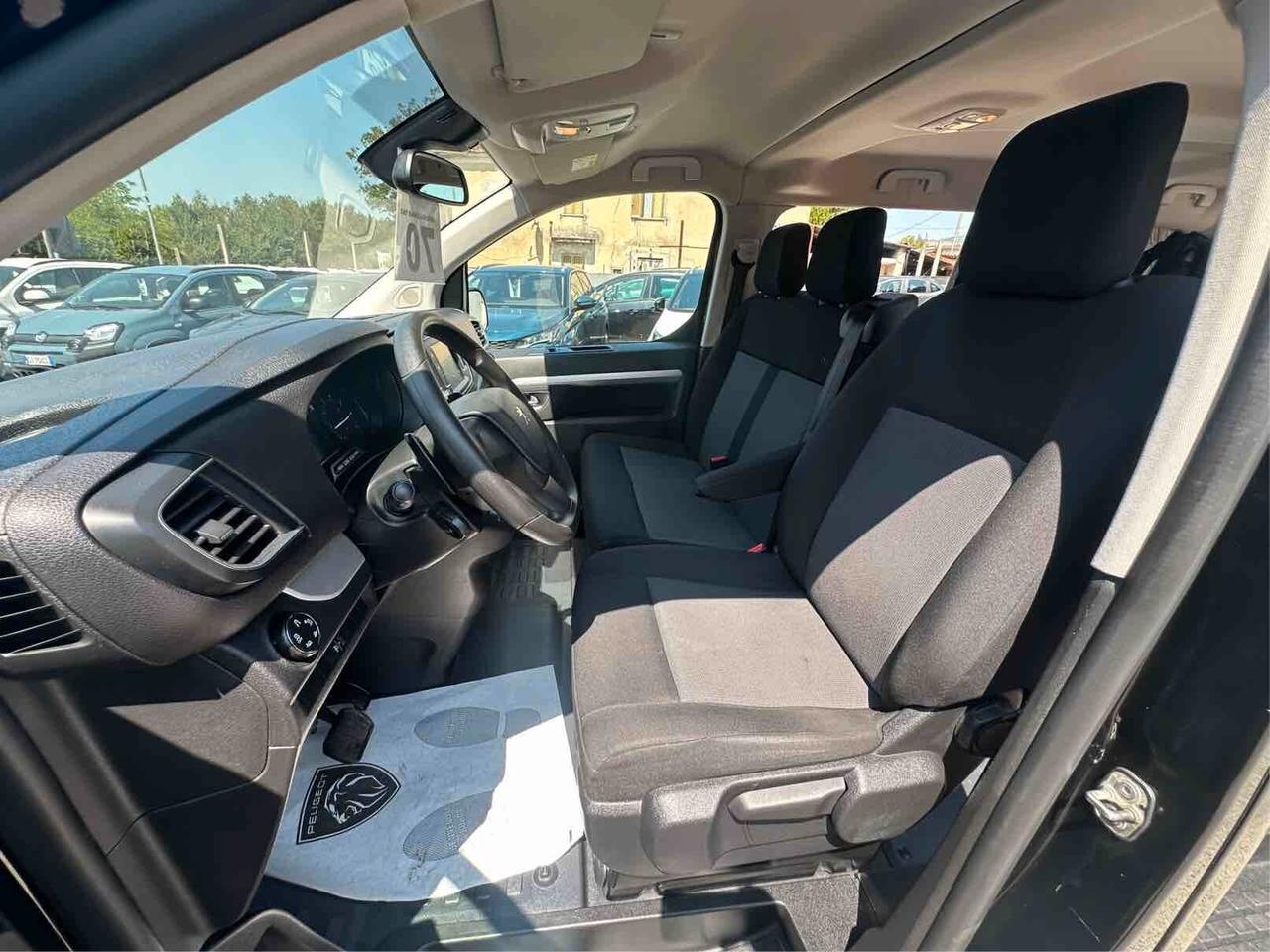 Peugeot Traveller BlueHDi 140 S&S EAT8 Standard Business