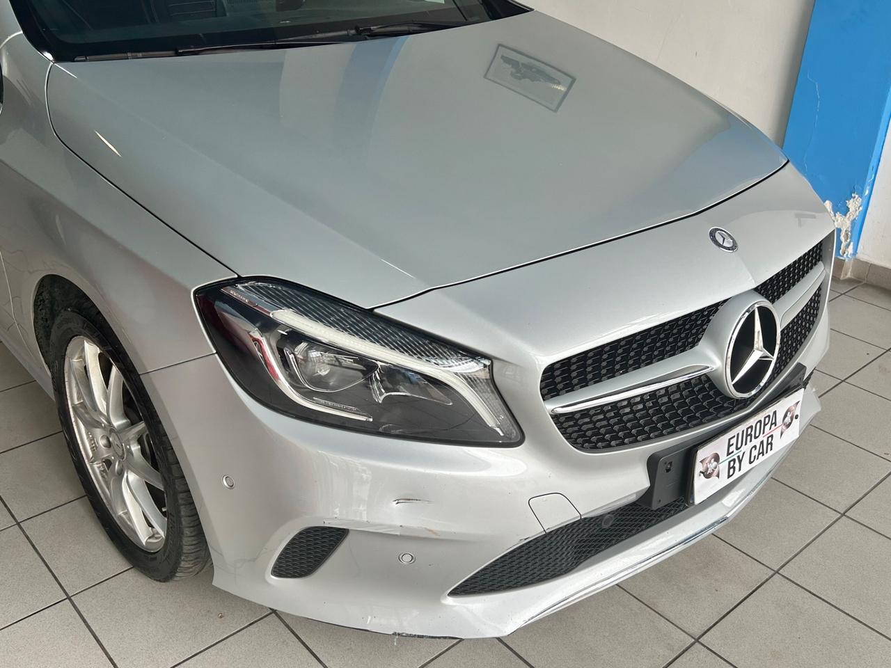 Mercedes-benz A 180 A 180 d Automatic Premium Dark Night Edition