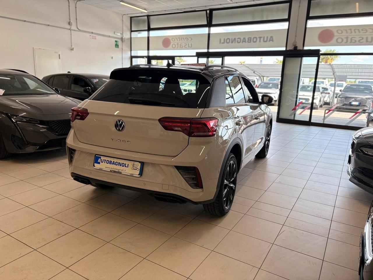 Volkswagen T-Roc R LINE 1.5 TSI ACT DSG UNICO PR.