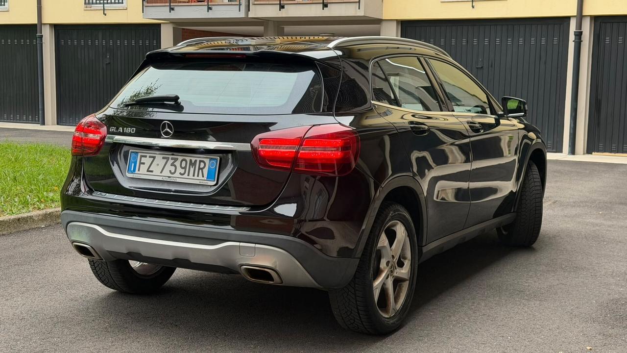 Mercedes-benz CLA 180 d Automatic Premium