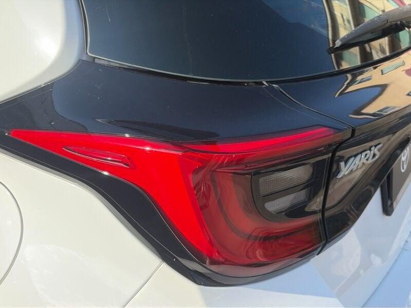 Toyota Yaris Yaris 1.5h Trend