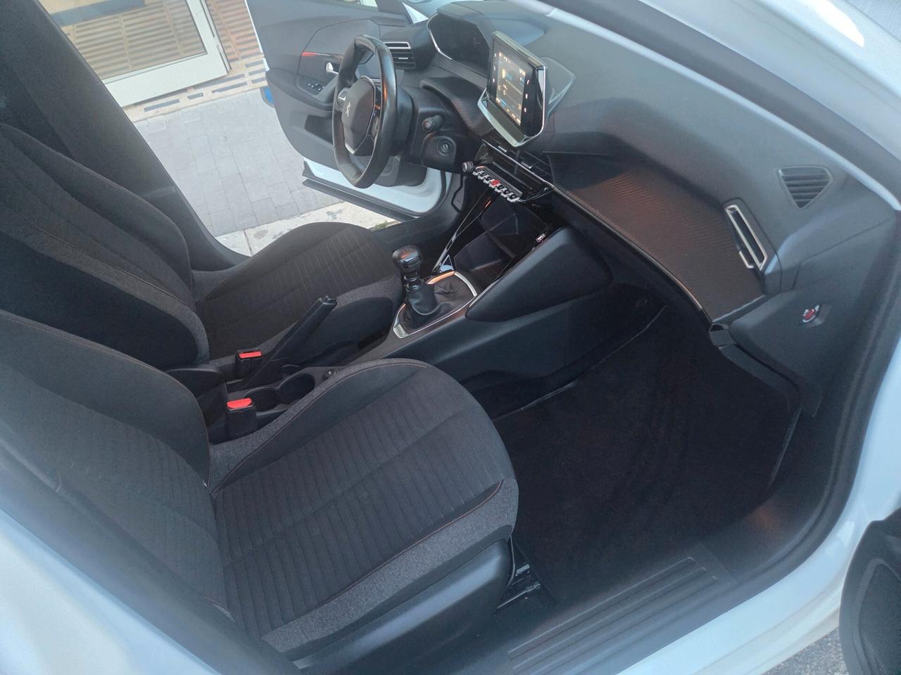 PEUGEOT 2008 1.5 DIESEL ANNO 2020 KMCERTIFICATI