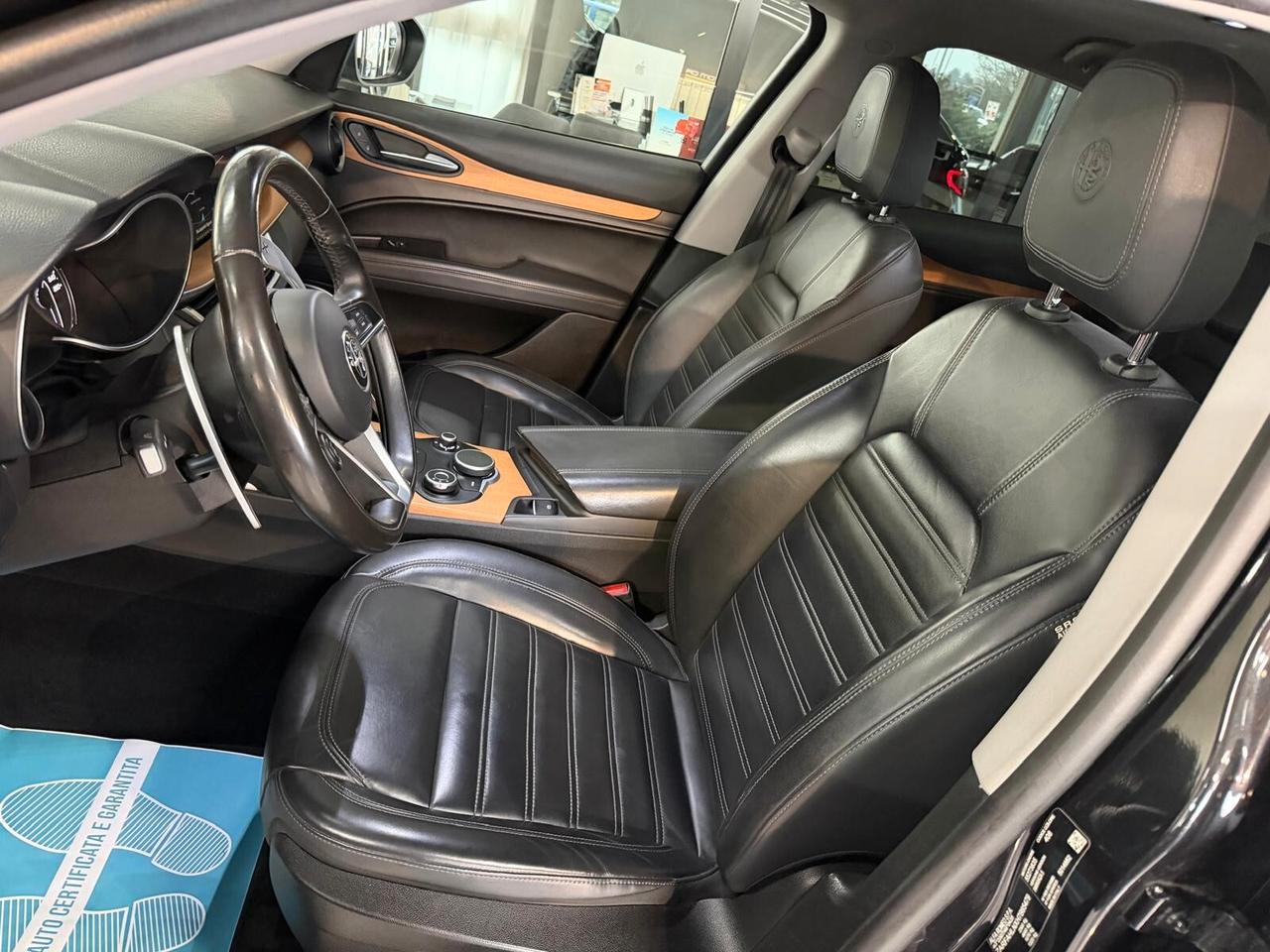 Alfa Romeo Stelvio Benzina 280Cv Tagliandi certificati