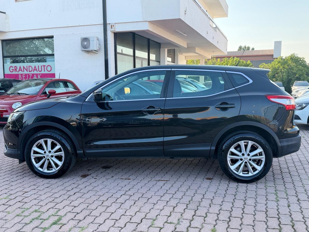 Nissan Qashqai 1.5 dCi Tekna