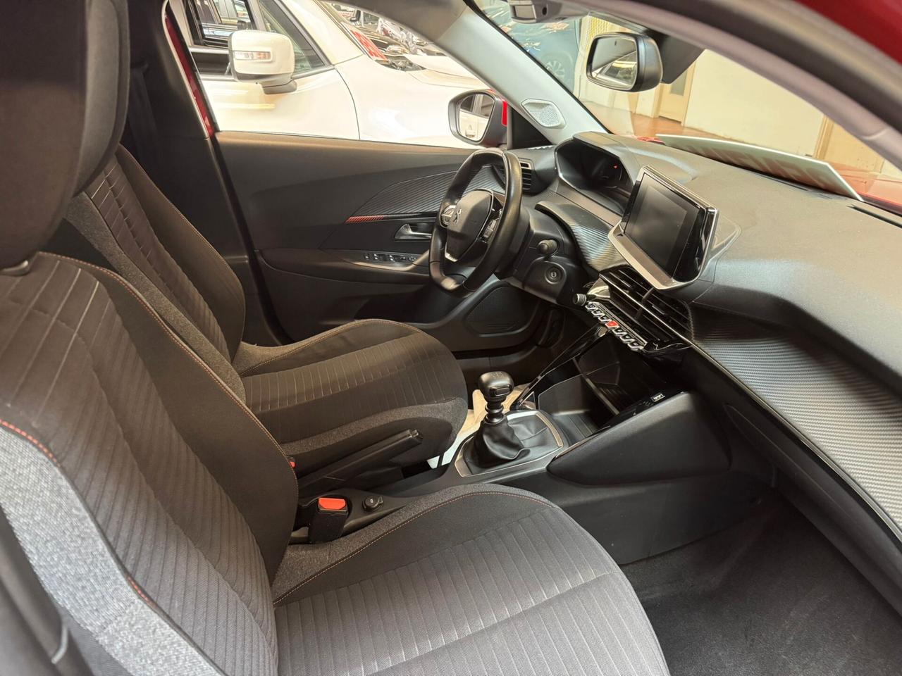 Peugeot 2008 PureTech 100 S&S Active