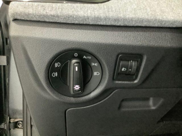 SKODA Kamiq 1.0 TSI 115 CV DSG Black Dots