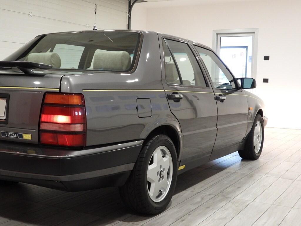 Lancia Thema Berlina 2.9 8.32