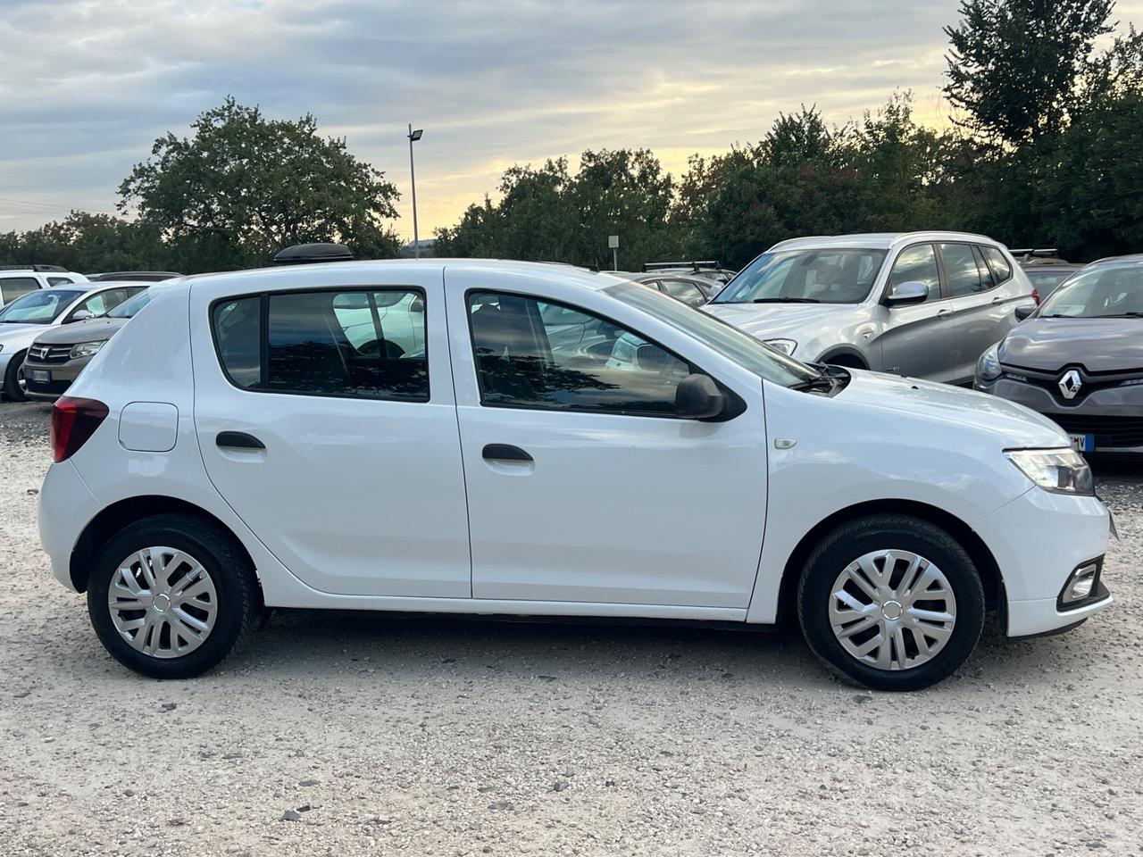 Dacia Sandero 0.9 benzina gpl PERMUTE RATE GARANZIA