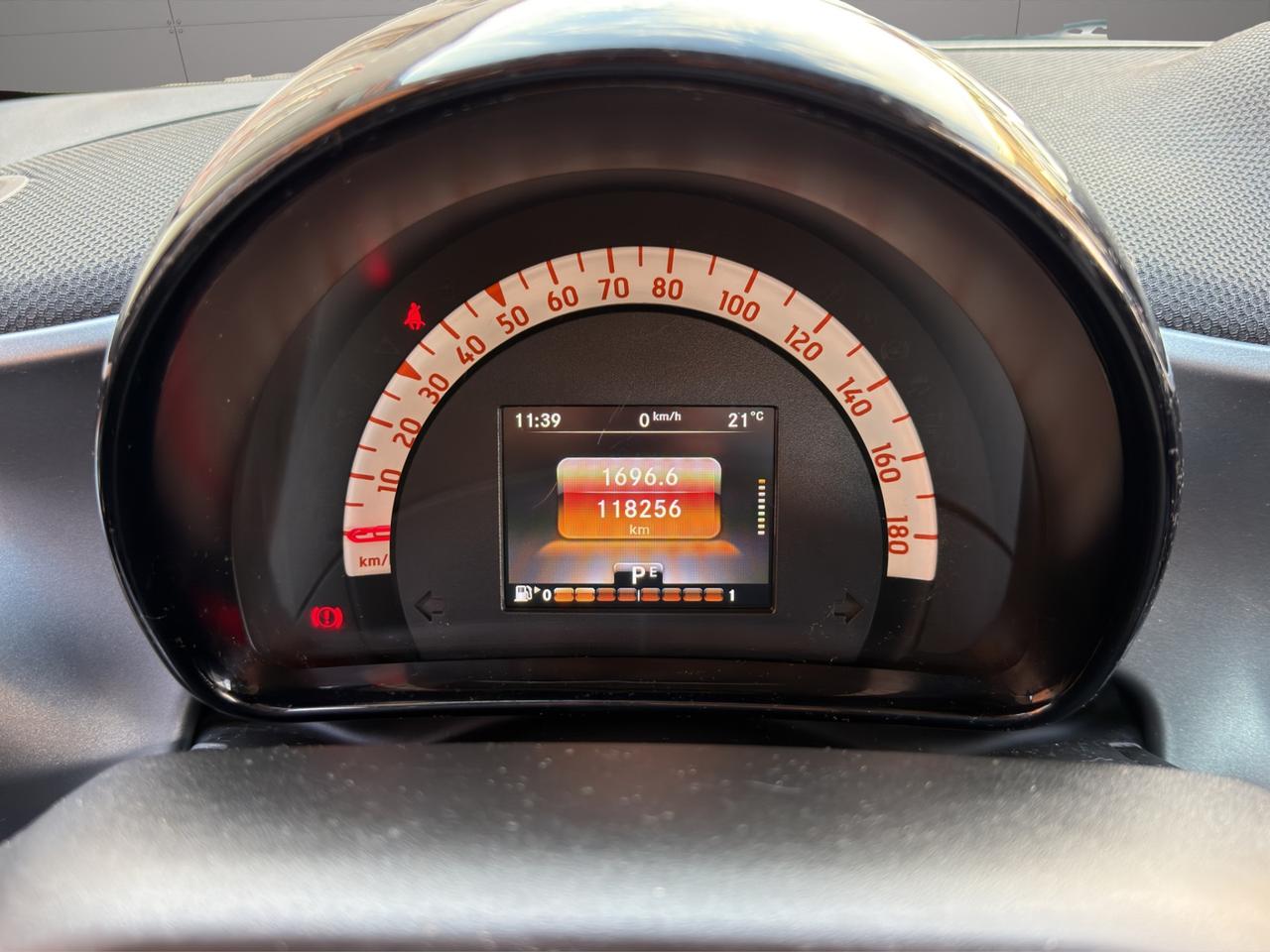 Smart fortwo coupe Fortwo 0.9 t Passion 90cv - Unipro - Promo Finanziamento - Tetto panoramico - Cerchi in lega