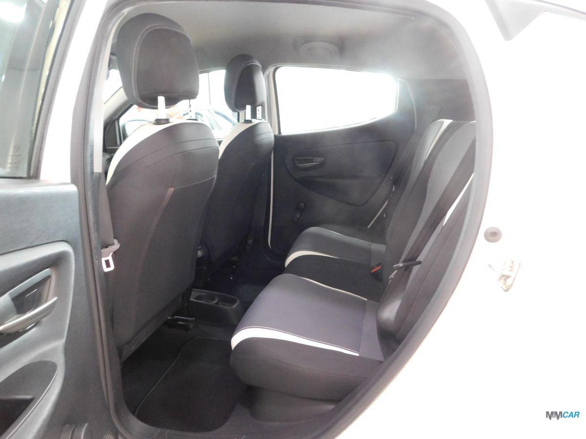 LANCIA - Ypsilon - 0.9 T.Air 85 CV 5 porte Metano Ecochic Elefantino