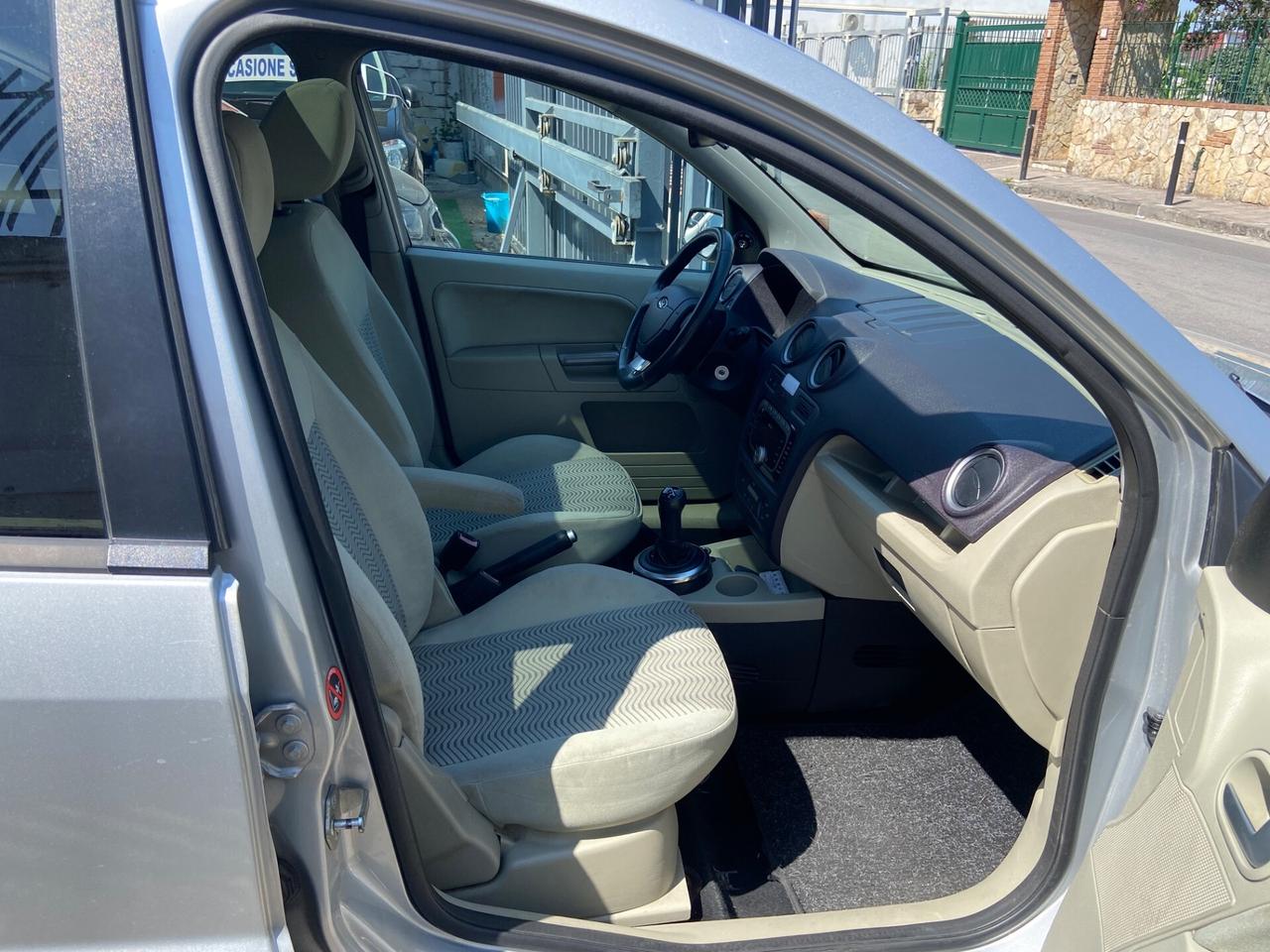 Fusion 1.4 TDCi 5p. Titanium