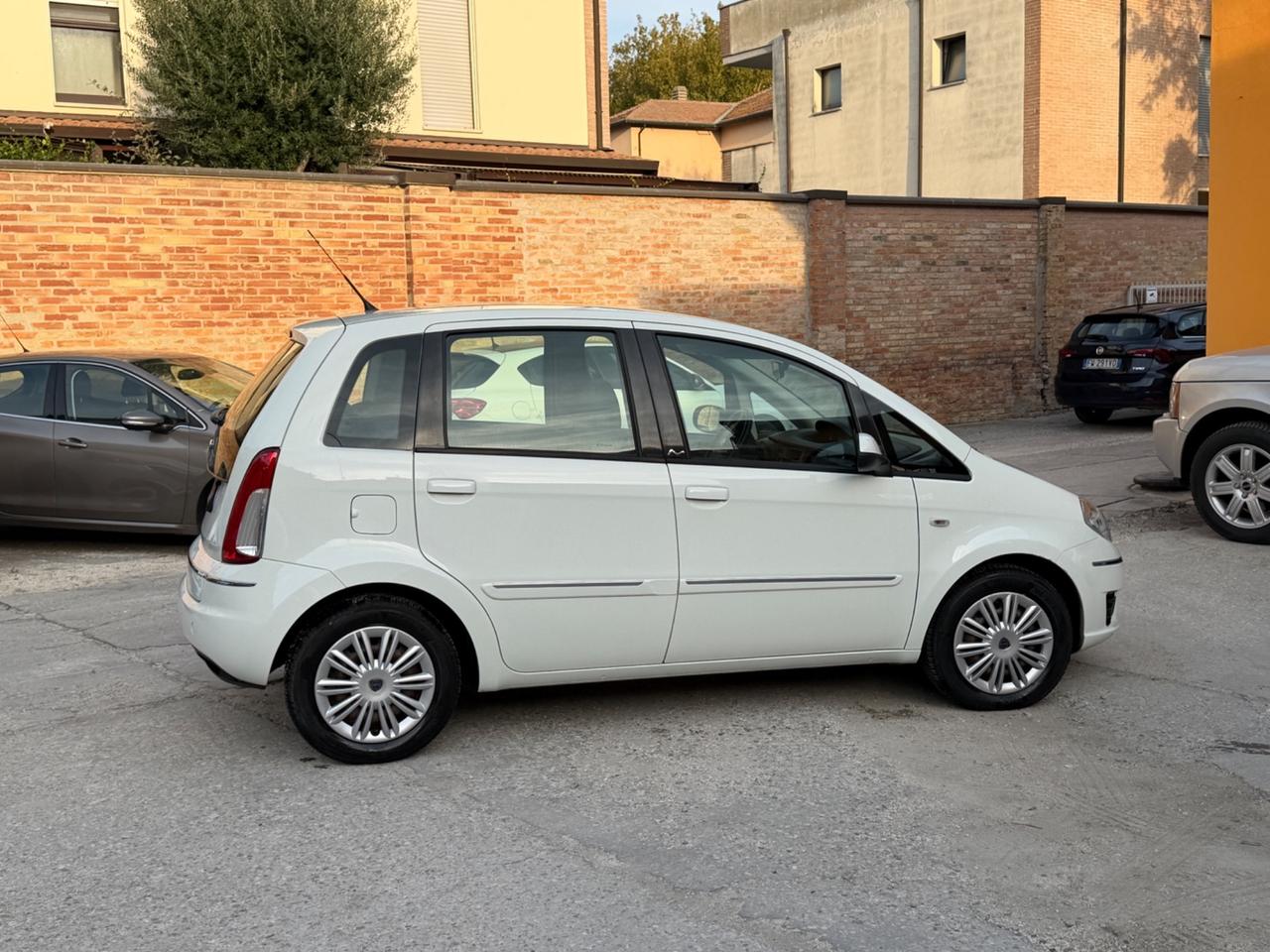 Lancia MUSA 1.4 Oro