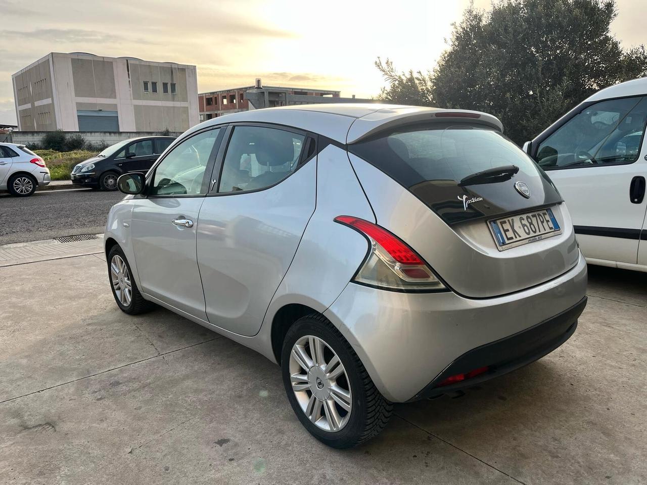 Lancia Ypsilon 1.3 MJT 16V 95 CV 5 porte S&S Gold