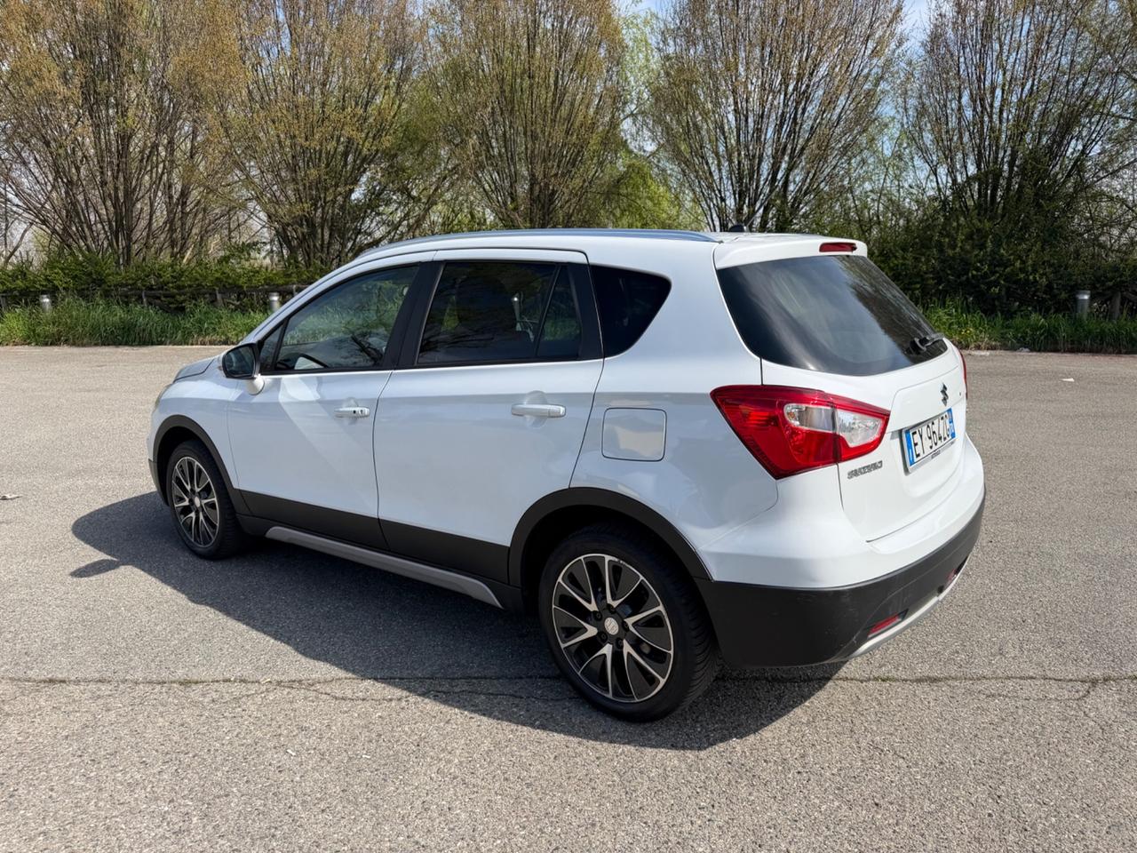 Suzuki S-Cross 1.6 DDiS 4WD All Grip Plus
