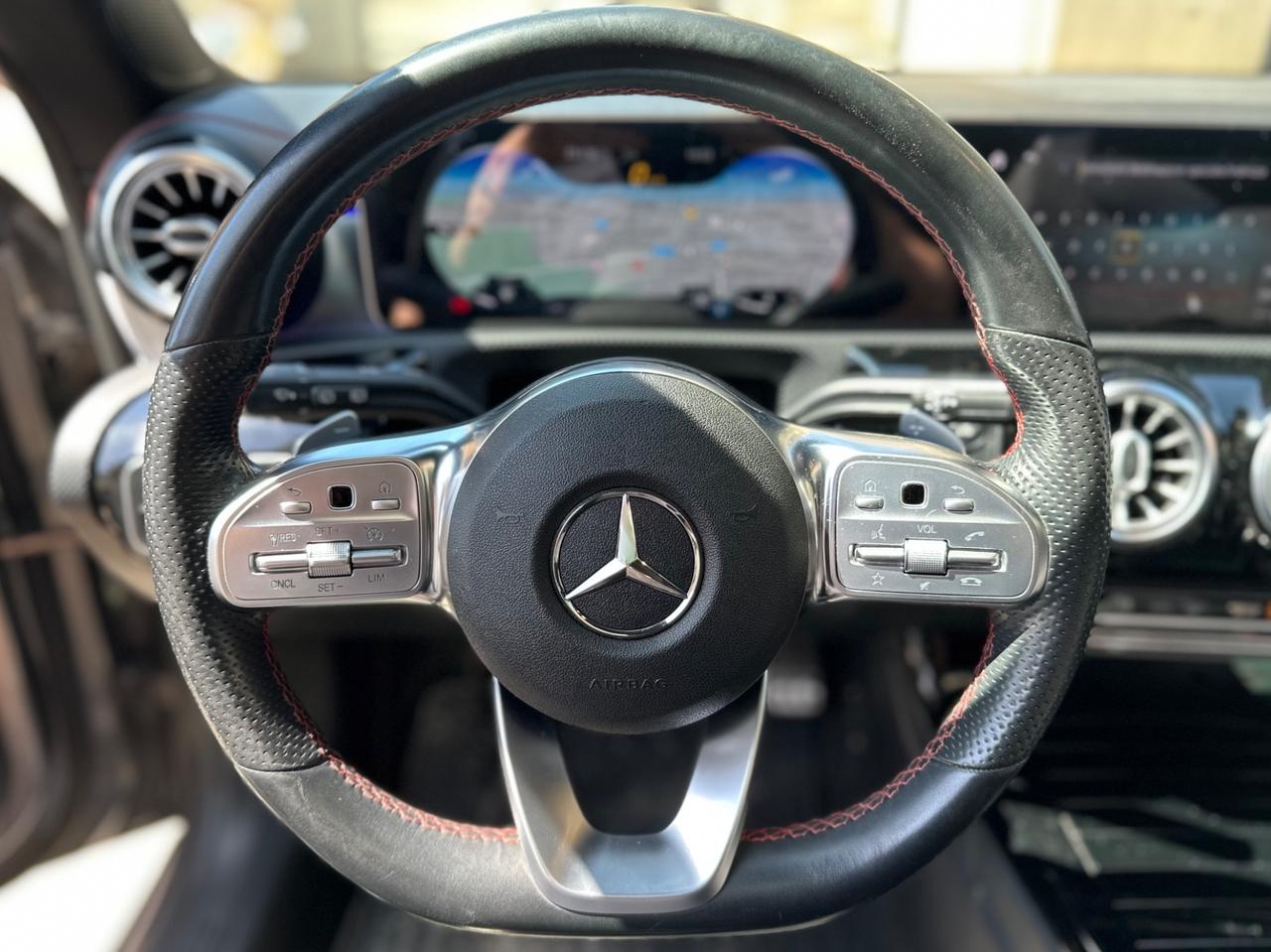 Mercedes CLA 200d Shooting Brake Premium AMG