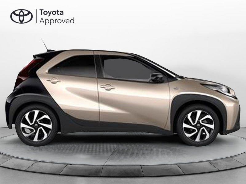 Toyota Aygo X 1.0B (72 CV) Lounge S-CVT