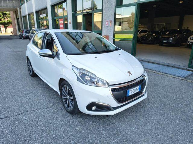 PEUGEOT 208 PureTech 82 5 porte Allure NEOPATENTATI