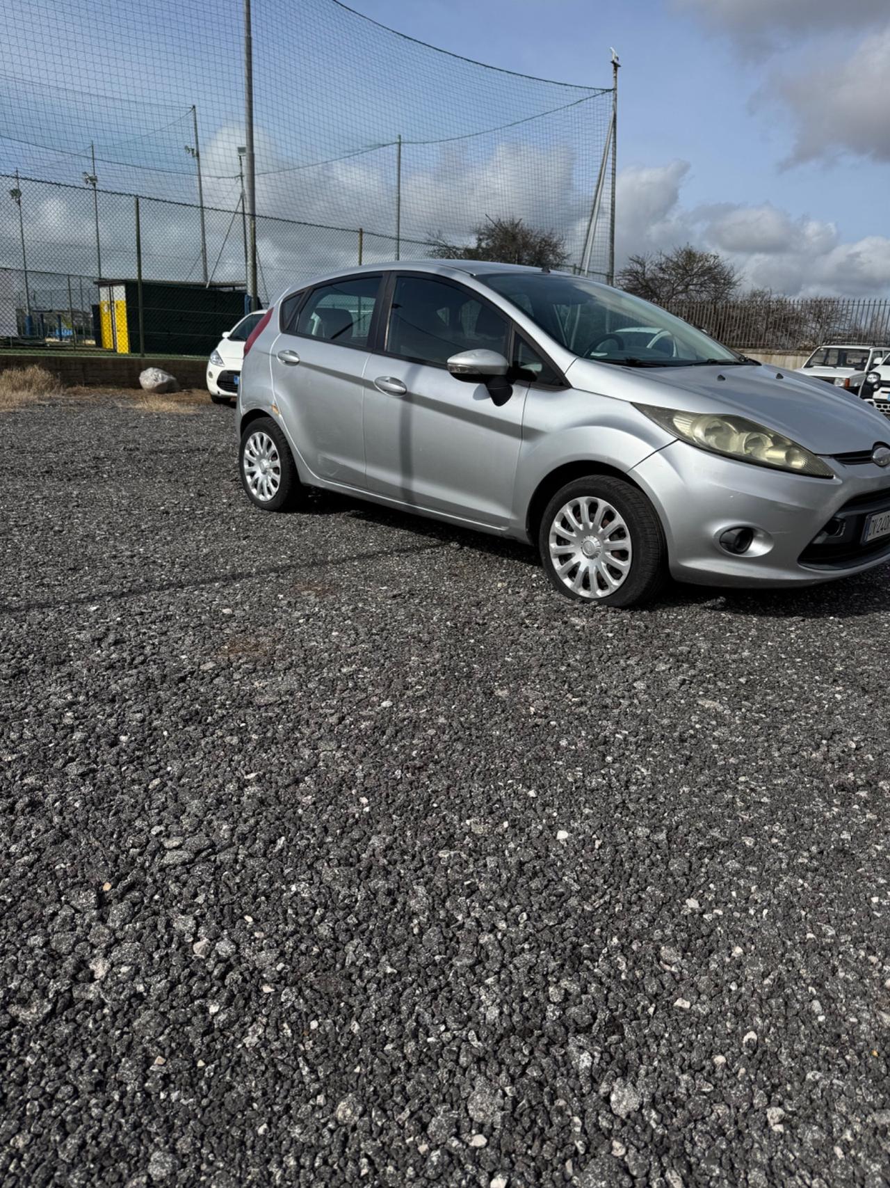 Ford Fiesta Fiesta+ 1.4 5 porte Bz.- GPL