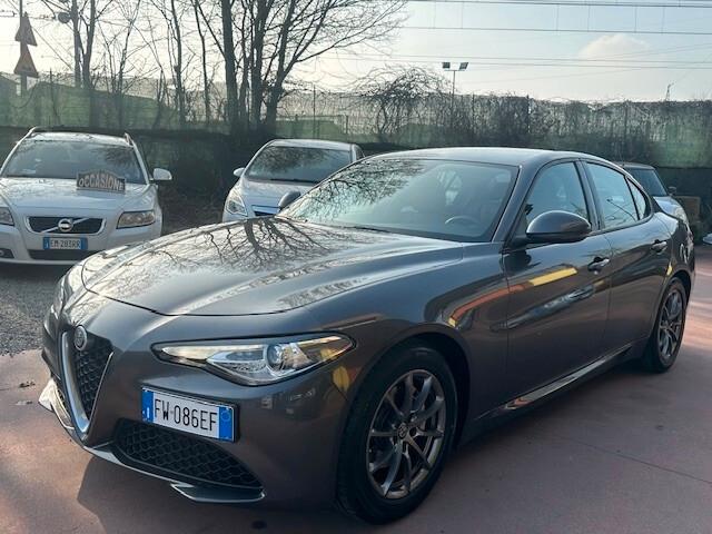 Alfa Romeo Giulia 2.2 Turbodiesel 160 CV AT8 Super