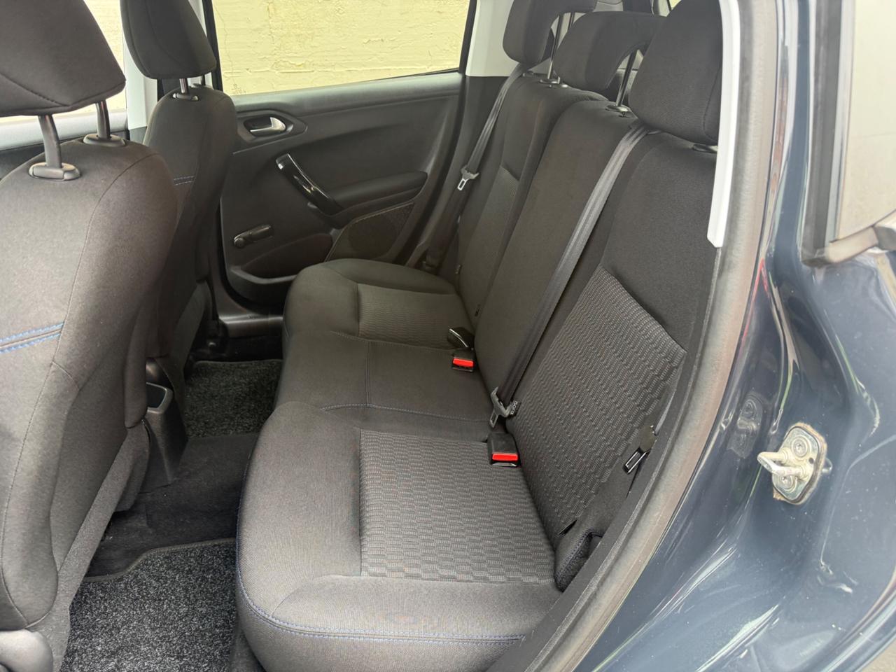 Peugeot 208 1.2benzina 5 porte Style - 2018