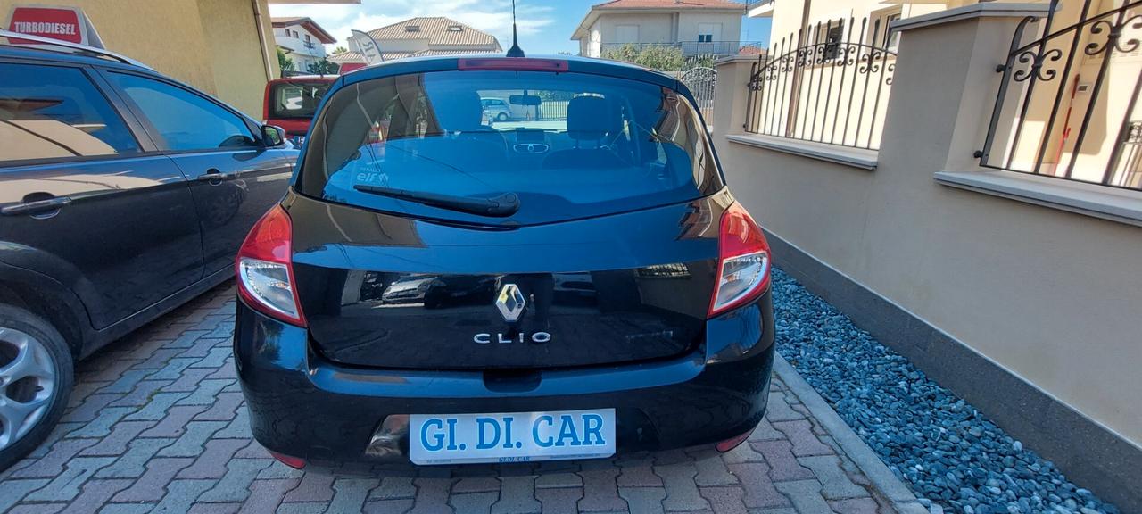 CLIO 1,2 GPL LANDI RENZO SCADENZA APRILE 2035 NAVIGATORE X NEOPATENTATI IMPECCABILE FULL