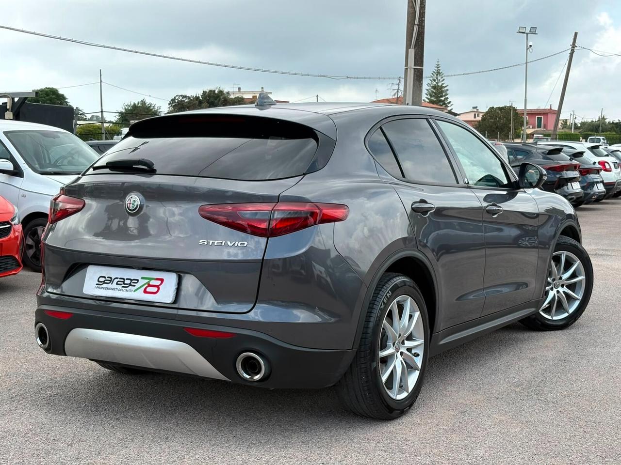 Alfa Romeo Stelvio 2.2 Turbodiesel 190 CV AT8 RWD Business