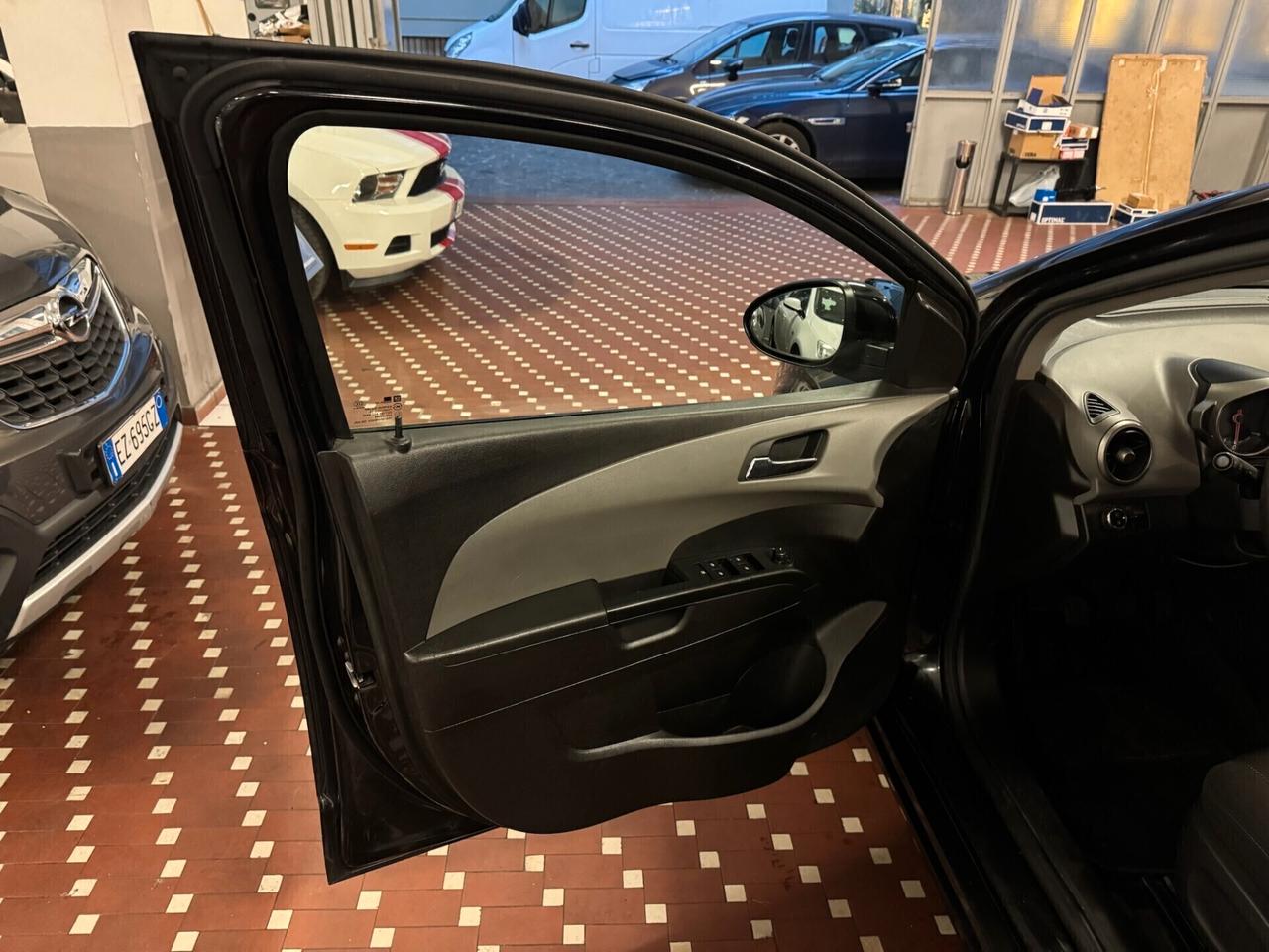 Chevrolet Aveo 1.2 86CV 5 porte LTZ - UNICO PROPRIETARIO