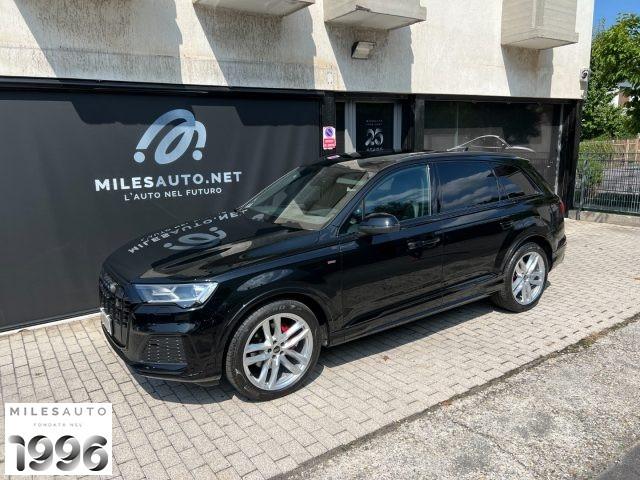 AUDI Q7 50TDI GANCIO 21" VIRTUAL ACC S LINE PANO