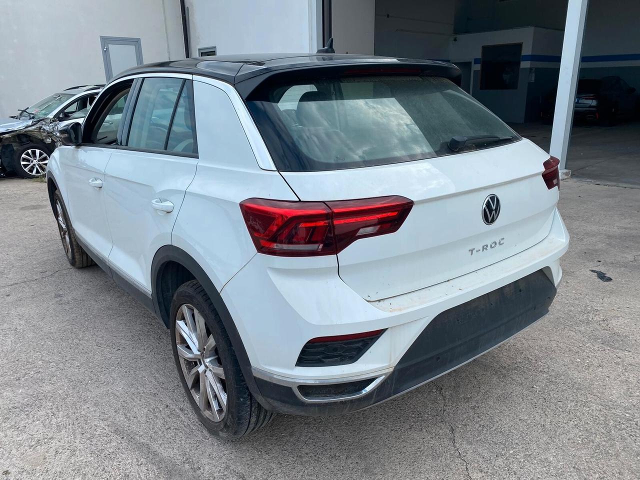 Volkswagen T-Roc 1.5 tsi Advanced VANDALIZZATA