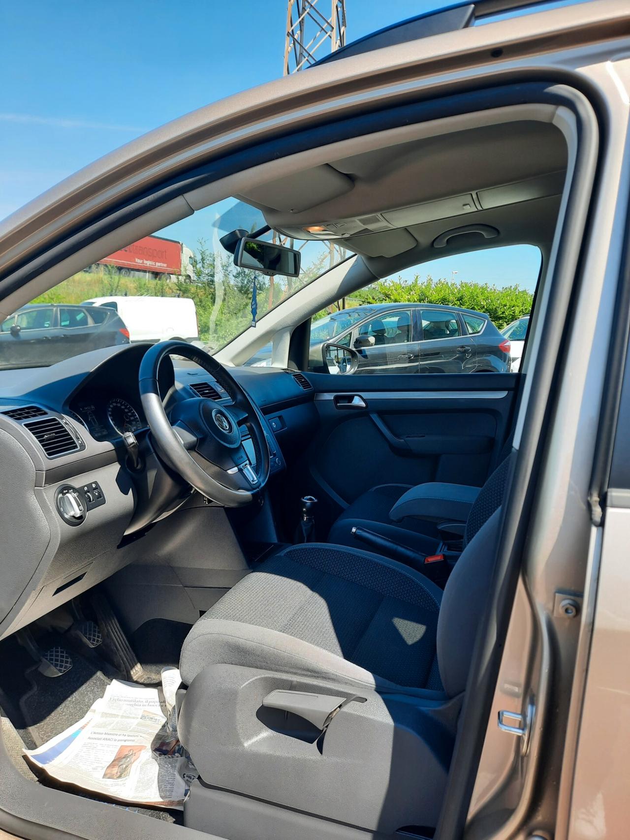 Volkswagen Touran Business 1.6 TDI Comfortline