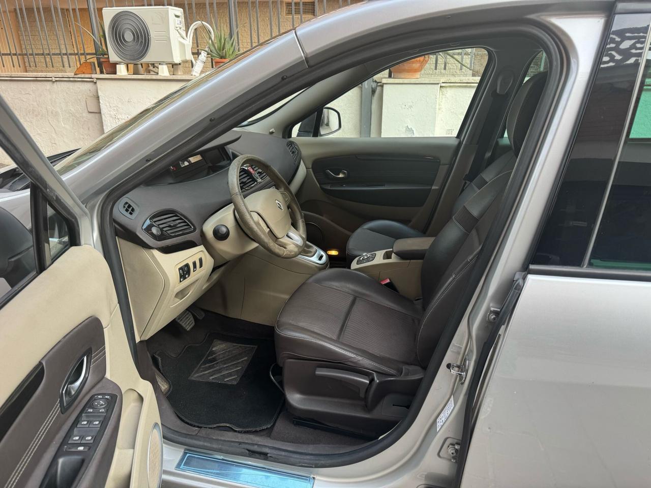 RENAULT Scenic X-Mod 1.5 dCi 110CV EDC Luxe
