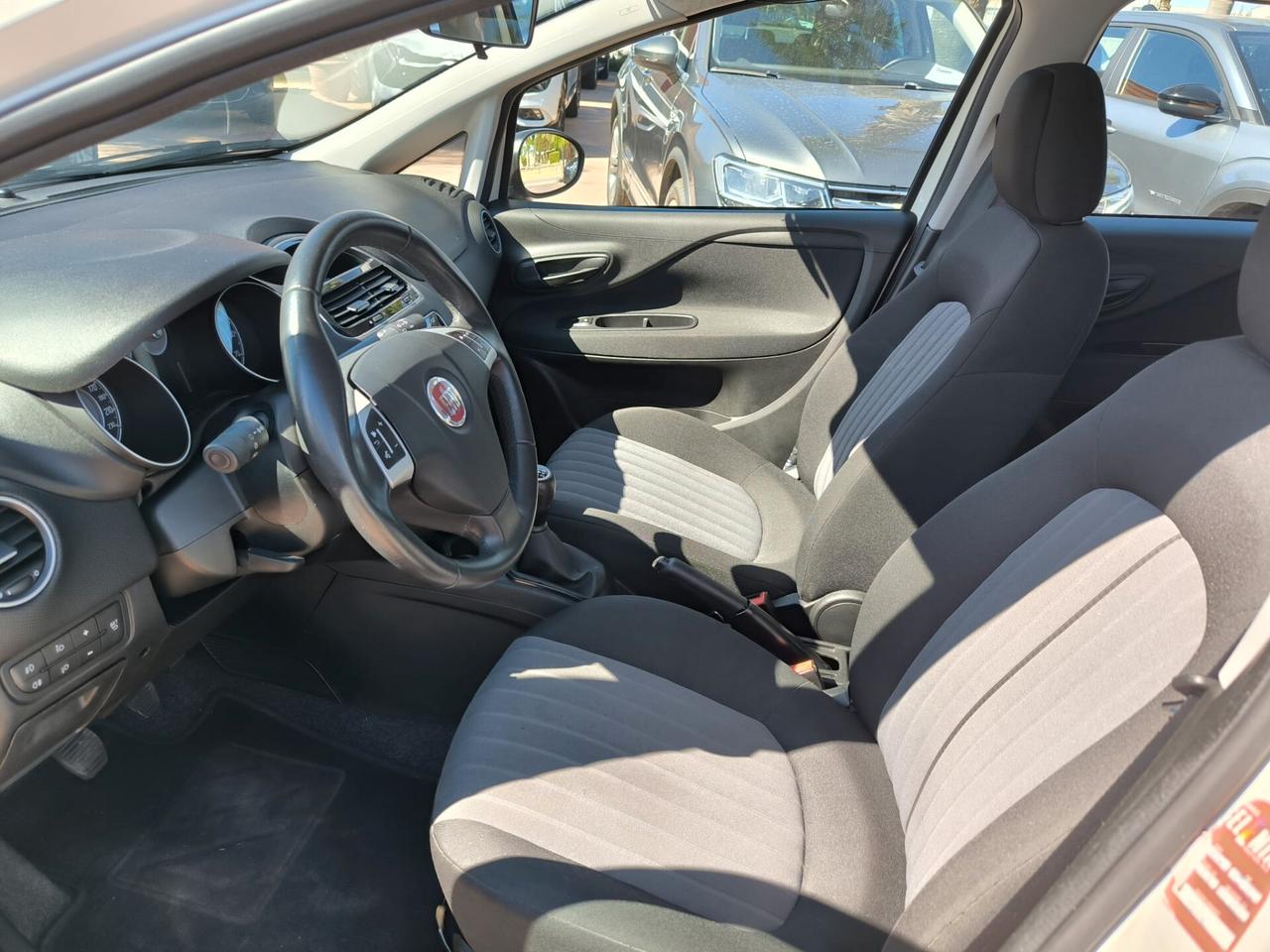 Fiat Punto 1.3 MJT II S&S 95 CV 5 porte Street