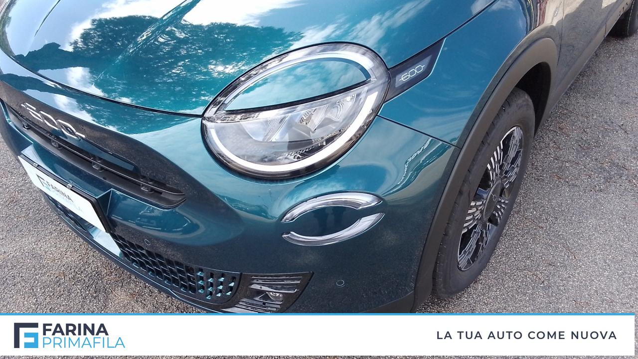 FIAT 600 Hybrid 600 Serie SpecialeIcon - Configurazione Non Ordinabile