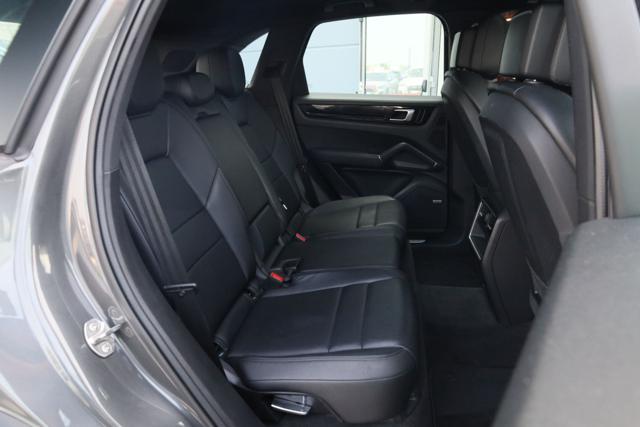PORSCHE Cayenne 3.0 V6 E-Hybrid
