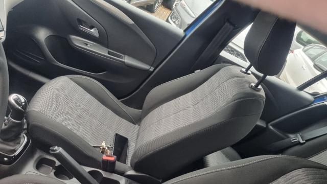 OPEL Corsa 1.2 Blitz Edition