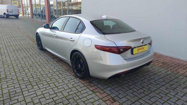 ALFA ROMEO Giulia 2.2 Turbodiesel 180 CV AT8 Eco Business