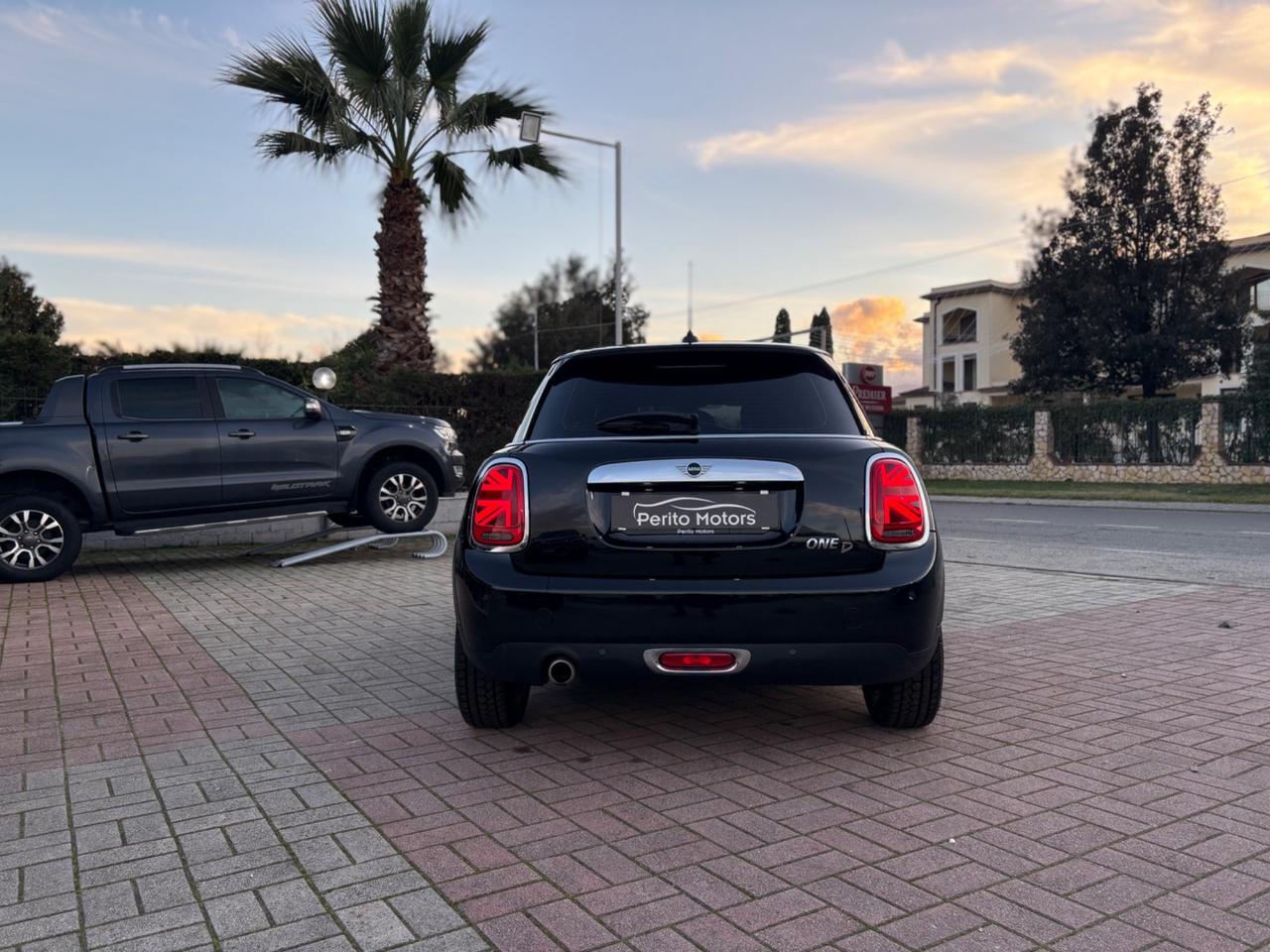 Mini 1.5 Cooper D 5 porte